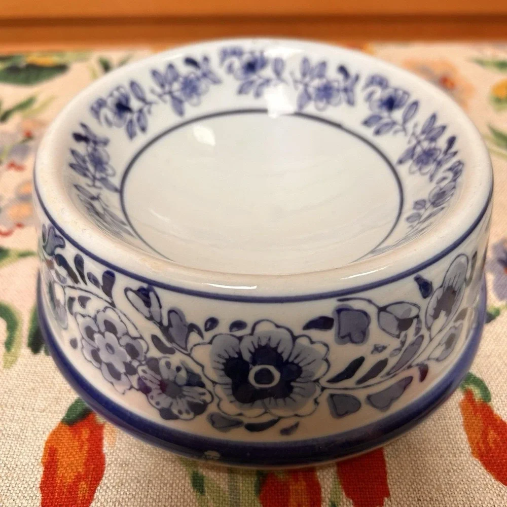 VTG Blue/White Chinoiserie Ceramic Cat Small Dog Pet Food Bowl Dish Grandma Chic